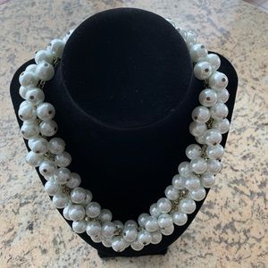 J crew pearl necklace
